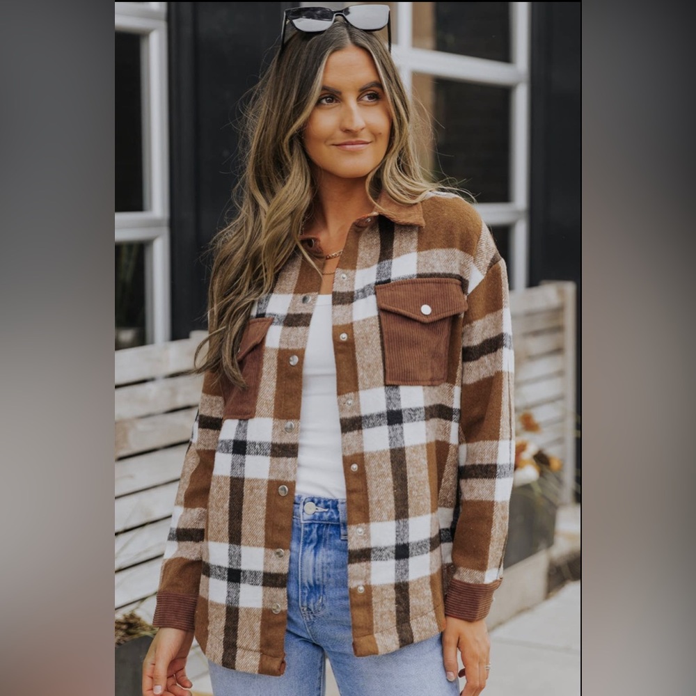 NWT Brown Plaid Pocketed Buttoned Jacket